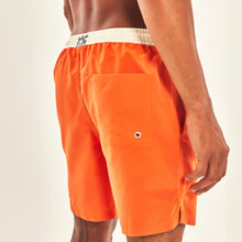 Laad de afbeelding in de Gallery-viewer, Image 05: Uv Line Short For Men / Bermuda Shorts Boxer Orange Upf50+