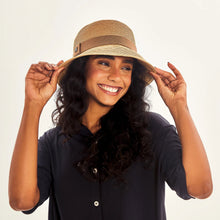 Laad de afbeelding in de Gallery-viewer, Image 04: Uv Line Bucket Hat Cap-Ferrat Kaki Upf50+