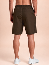 Laad de afbeelding in de Gallery-viewer, Model Back: Uv Line Short For Men / Bermuda Shorts New Fit Masc Brown Upf50+