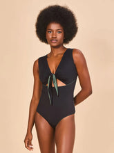 Laad de afbeelding in de Gallery-viewer, Image 06: Uv Line One-Piece Mirela Green Cactus Black Upf50+