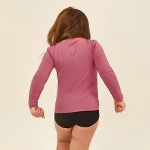 Laad de afbeelding in de Gallery-viewer, Model Back: Uv Line Rash Guard Longsleeve Baby Malva Upf50+