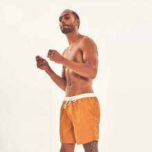 Laad de afbeelding in de Gallery-viewer, Image 03: Uv Line Short For Men / Bermuda Shorts Boxer Ocre Upf50+