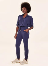 Laad de afbeelding in de Gallery-viewer, Image 02: Uv Line Beach Trousers Pants Fem Basic Navy Blue Upf50+