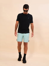 Laad de afbeelding in de Gallery-viewer, Image 05: Uv Line Short For Men / Bermuda Shorts Acqua Boxer Indigo Upf50+