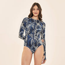 Laad de afbeelding in de Gallery-viewer, Model Front: Uv Line One-Piece Swimsuit Macae Coconut Palms Navy Blue Upf50+