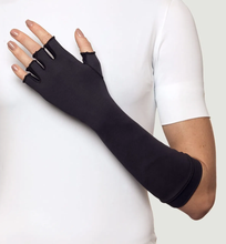 Laad de afbeelding in de Gallery-viewer, Image 02: Uv Line Glove Long Gloves Uni Black Upf50+

