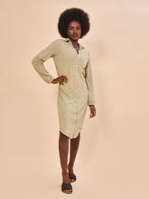 Laad de afbeelding in de Gallery-viewer, Image 02: Uv Line Shirtdress Shirtdress Copenhagen Mescla Areia Upf50+
