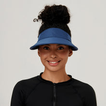 Laad de afbeelding in de Gallery-viewer, Model Front: Uv Line Visor Visor Leblon Navy Blue Upf50+

