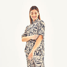 Laad de afbeelding in de Gallery-viewer, Image 02: Uv Line Beach Top Shirt Copa Costela Off White Upf50+
