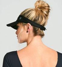 Laad de afbeelding in de Gallery-viewer, Model Back: Uv Line Visor Visor Athletic Dry Fem Black Upf50+
