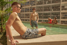 Laad de afbeelding in de Gallery-viewer, Image 12: Uv Line Short For Men / Bermuda Shorts Costela Aco Upf50+
