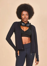 Laad de afbeelding in de Gallery-viewer, Gallery: Uv Line Rash Guard Jacket Fem New Fit Black Upf50+
