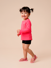 Laad de afbeelding in de Gallery-viewer, Image 03: Uv Line Rash Guard Longsleeve Baby Pink Fluor Upf50+
