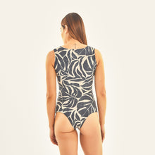 Laad de afbeelding in de Gallery-viewer, Image 10: Uv Line One-Piece Mirela Costela Aco Upf50+

