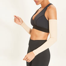 Laad de afbeelding in de Gallery-viewer, Image 05: Uv Line Glove Long Sleeve Uni Beige Upf50+
