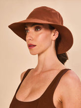 Laad de afbeelding in de Gallery-viewer, Image 03: Uv Line Bucket Hat Hat California Fem Cognac Upf50+
