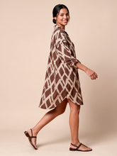 Laad de afbeelding in de Gallery-viewer, Image 03: Uv Line Shirtdress Shirtdress Ipanema Diamond Upf50+
