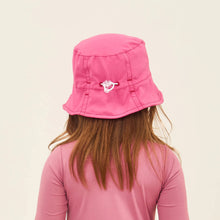 Laad de afbeelding in de Gallery-viewer, Model Back: Uv Line Bucket Hat Hat Napoli Basic Kids Nac Inf Pink Upf50+
