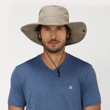 Laad de afbeelding in de Gallery-viewer, Model Front: Uv Line Floppy Hat Safari Kaki Upf50+
