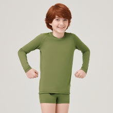 Laad de afbeelding in de Gallery-viewer, Image 02: Uv Line Rash Guard Longsleeve Uvrpo Inf Verde Militar Upf50+
