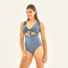 Laad de afbeelding in de Gallery-viewer, Image 08: Uv Line One-Piece Mirela Costela Aco Upf50+
