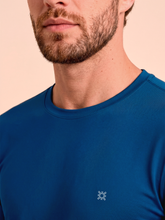 Laad de afbeelding in de Gallery-viewer, Image 04: Uv Line Rash Guard Longsleeve Uvpro Masc Cobalt Upf50+
