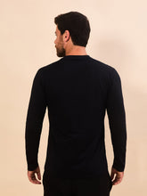 Laad de afbeelding in de Gallery-viewer, Model Back: Uv Line Rash Guard Longsleeve Skin Infratherm Masc Preto Upf50+
