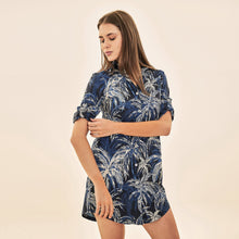 Laad de afbeelding in de Gallery-viewer, Image 02: Uv Line Shirtdress Shirtdress Coqueiros Marinho Upf50+
