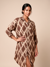 Laad de afbeelding in de Gallery-viewer, Gallery: Uv Line Shirtdress Shirtdress Ipanema Diamond Upf50+
