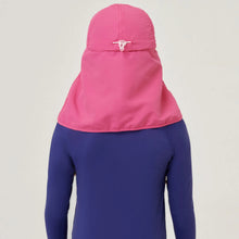 Laad de afbeelding in de Gallery-viewer, Model Back: Uv Line Caps Legionario Teens Pink Upf50+

