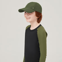 Laad de afbeelding in de Gallery-viewer, Cap Teen Colors Verde Militar UPF50+
