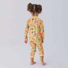 Laad de afbeelding in de Gallery-viewer, Model Back: Uv Line Girl&#39;s One-Piece Baby Dino
