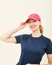 Laad de afbeelding in de Gallery-viewer, Gallery: Uv Line Caps Beach Tennis Cap Fuchsia Upf50+
