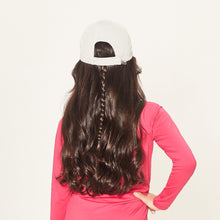 Laad de afbeelding in de Gallery-viewer, Model Back: Uv Line Caps Cap Teen Colors Areia Upf50+
