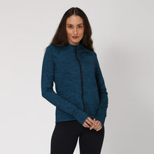 Laad de afbeelding in de Gallery-viewer, Model Front: Uv Line Fitness Top Casaco Newfit Petroleo Upf50+

