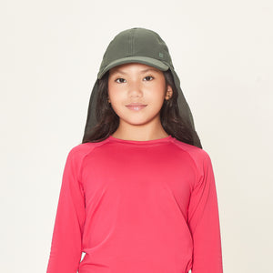 Model Front: Uv Line Caps Legionario Teens Verde Militar Upf50+