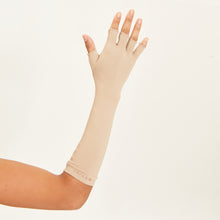 Laad de afbeelding in de Gallery-viewer, Image 02: Uv Line Glove Long Glove Chocolate Upf50+
