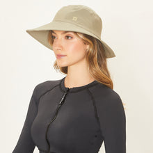 Laad de afbeelding in de Gallery-viewer, Image 02: Uv Line Floppy Hat Lyon Kaki Upf50+
