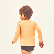 Laad de afbeelding in de Gallery-viewer, Model Back: Uv Line Baby Swimwear Rash Guard Baby Solar Upf50+
