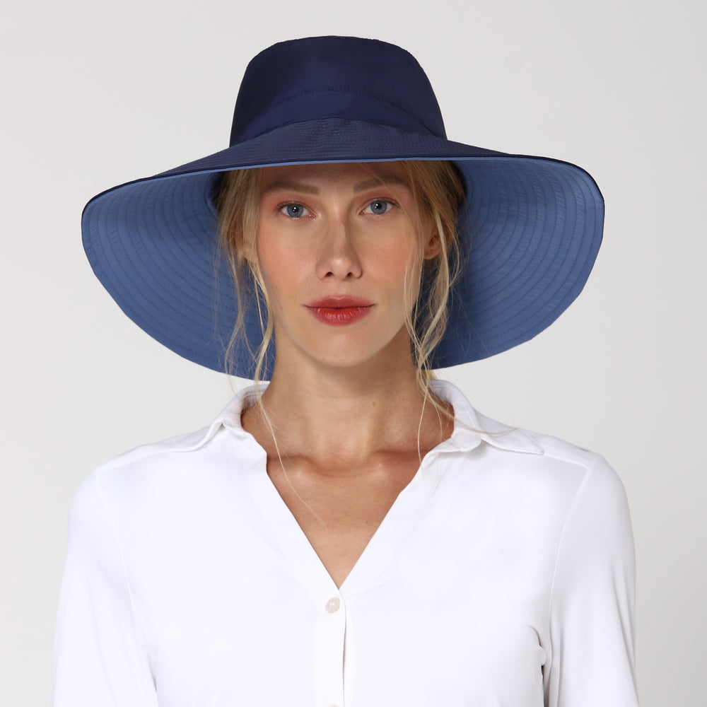 Model Front: Uv Line Floppy Hat San Diego Marinho Oceano Upf50+