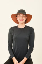 Laad de afbeelding in de Gallery-viewer, Image 04: Uv Line Floppy Hat San Diego Preto Caramelo Upf50+
