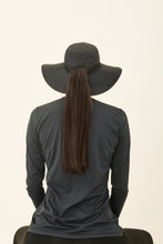 Laad de afbeelding in de Gallery-viewer, Image 06: Uv Line Floppy Hat San Diego Preto Caramelo Upf50+
