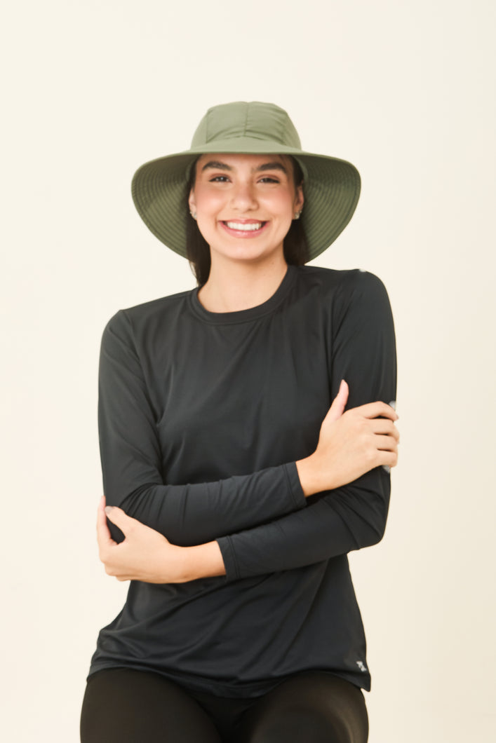 Model Front: Uv Line Floppy Hat San Remo Militar Preto Upf50+