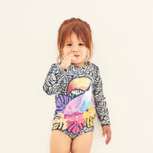 Laad de afbeelding in de Gallery-viewer, Model Front: Uv Line Baby Swimwear Swimsuit Baby Tucano Upf50+
