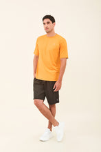 Laad de afbeelding in de Gallery-viewer, Image 02: Uv Line T-Shirt For Men T-Shirt Uvpro Laranja Upf50+
